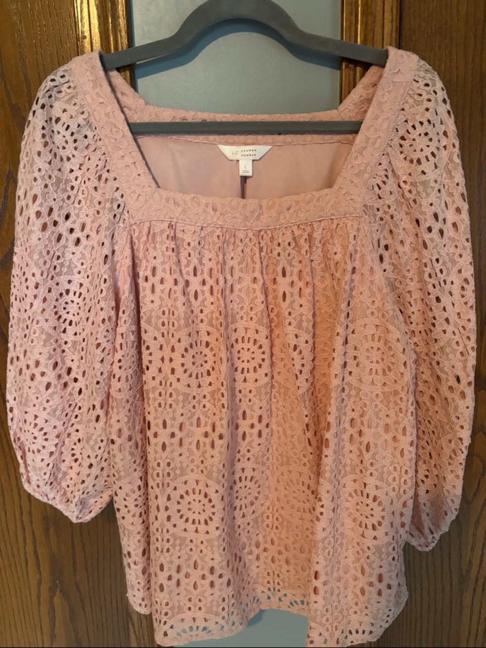 LC Lauren Conrad Light Blush Eyelet Lace Peasant Blouse